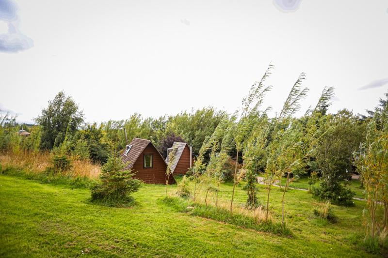 Turriff Shepherd'S Loch Glamping מראה חיצוני תמונה